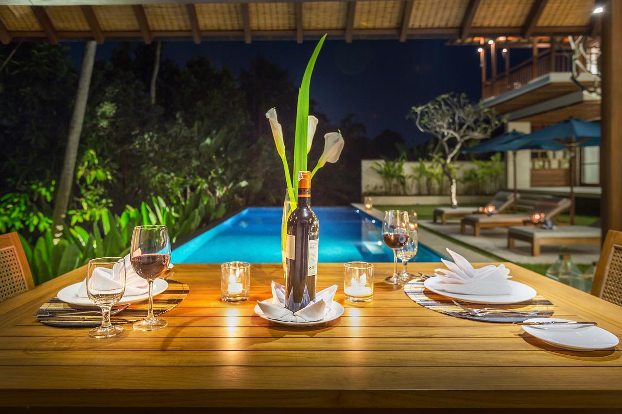 Villa Rusa Biru - Modern Villa With Private Pool And Cook In The Heart Of Berawa ชังกู ภายนอก รูปภาพ
