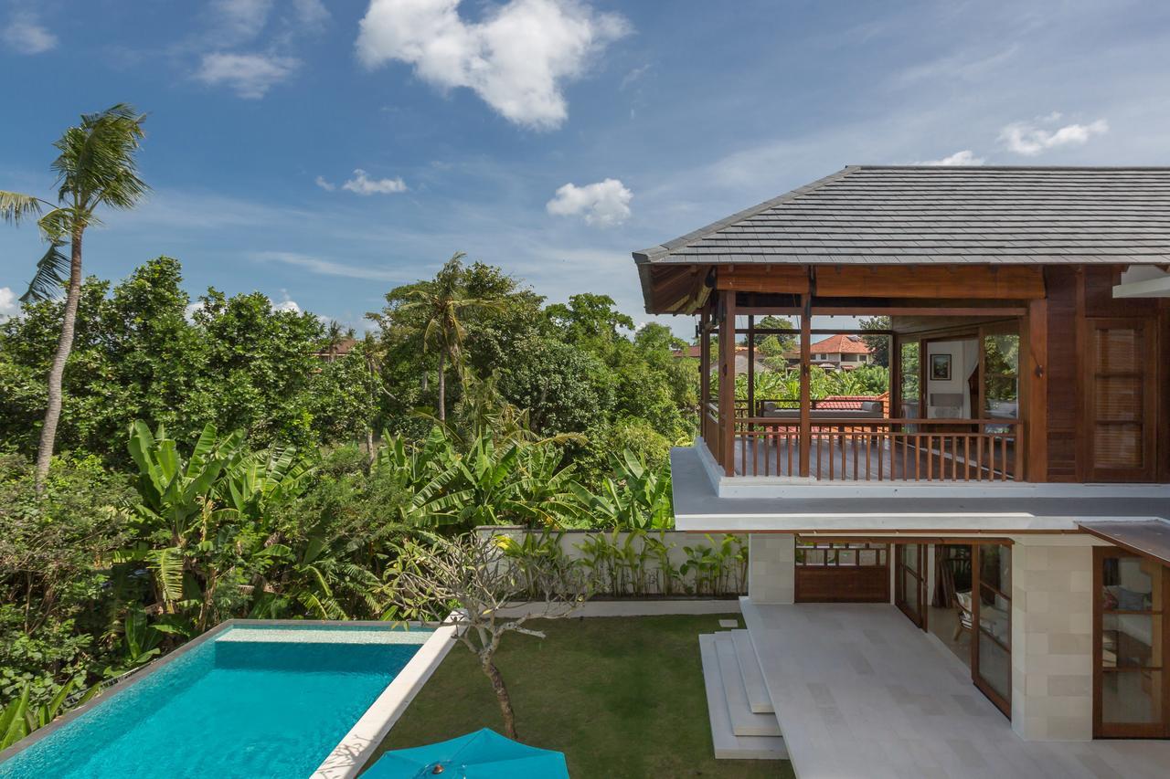 Villa Rusa Biru - Modern Villa With Private Pool And Cook In The Heart Of Berawa ชังกู ภายนอก รูปภาพ